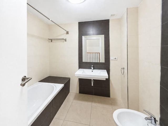 2 quarto Casa em Banda para venda em Aguas Nuevas, Torrevieja com piscina - 239 900 € (Ref: 9720921)