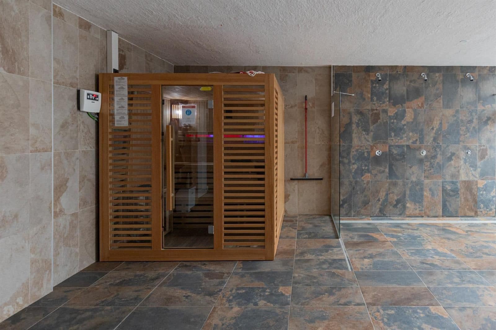 2 quarto Apartamento para venda em El Raso com piscina garagem - 259 000 € (Ref: 9723575)