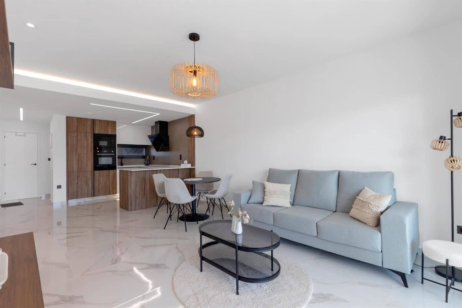 2 quarto Apartamento para venda em El Raso com piscina garagem - 259 000 € (Ref: 9723575)