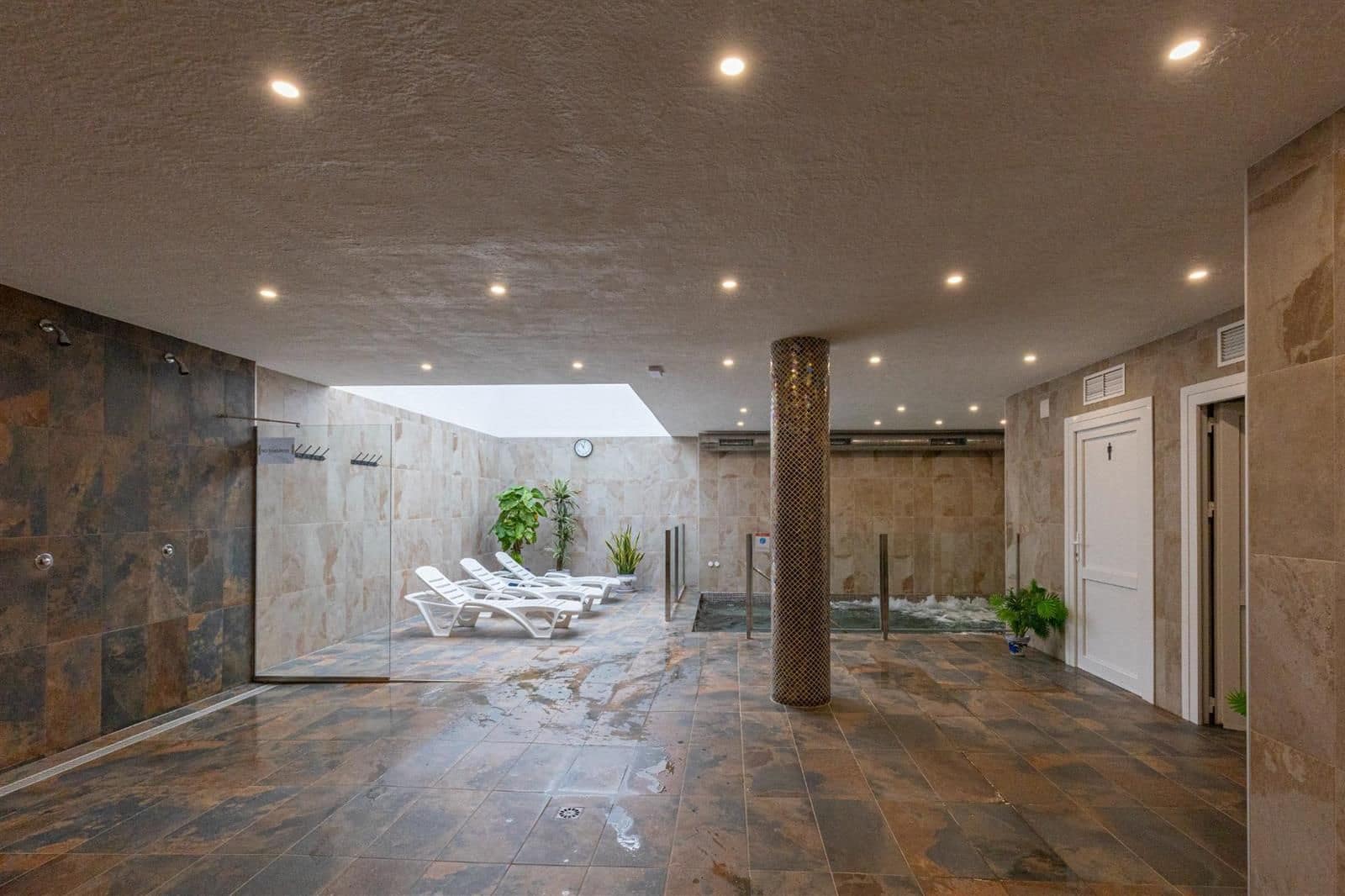 2 quarto Apartamento para venda em El Raso com piscina garagem - 259 000 € (Ref: 9723575)