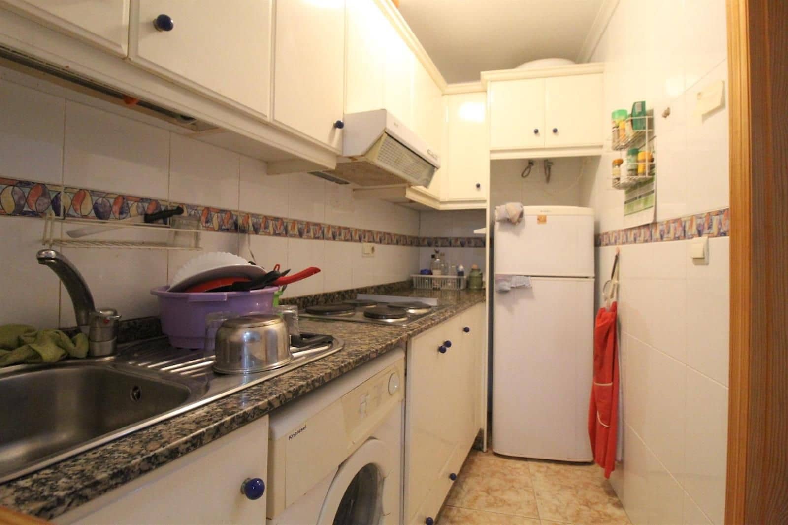 2 bedroom Flat for sale in Torrevieja with garage - € 155,000 (Ref: 9723576)