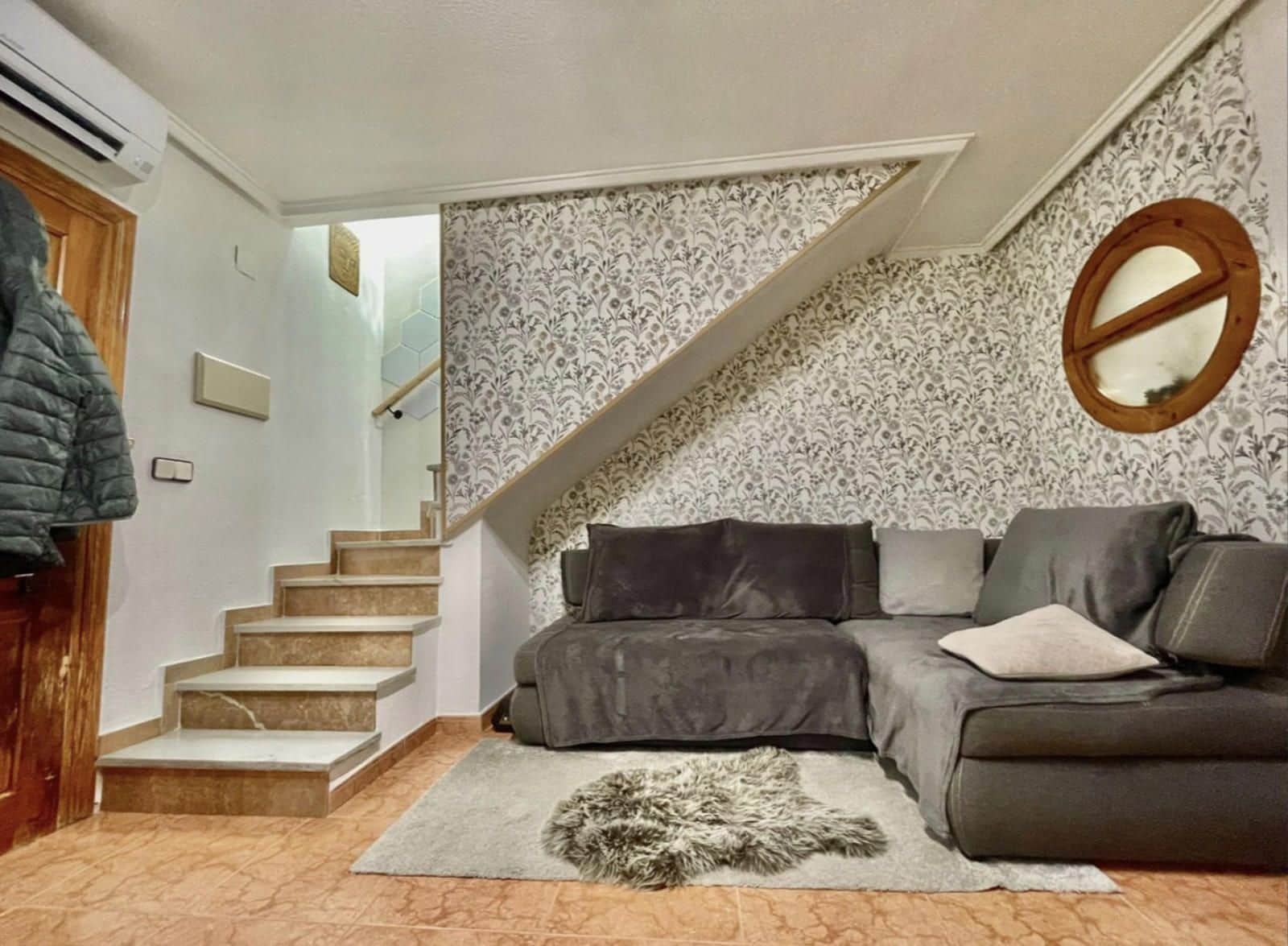 Chalet de 3 habitaciones en Playa Flamenca en venta con piscina - 238.000 € (Ref: 9726893)