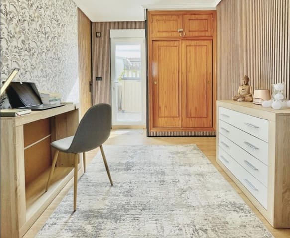 Chalet de 3 habitaciones en Playa Flamenca, Orihuela en venta con piscina - 238.000 € (Ref: 9726893)