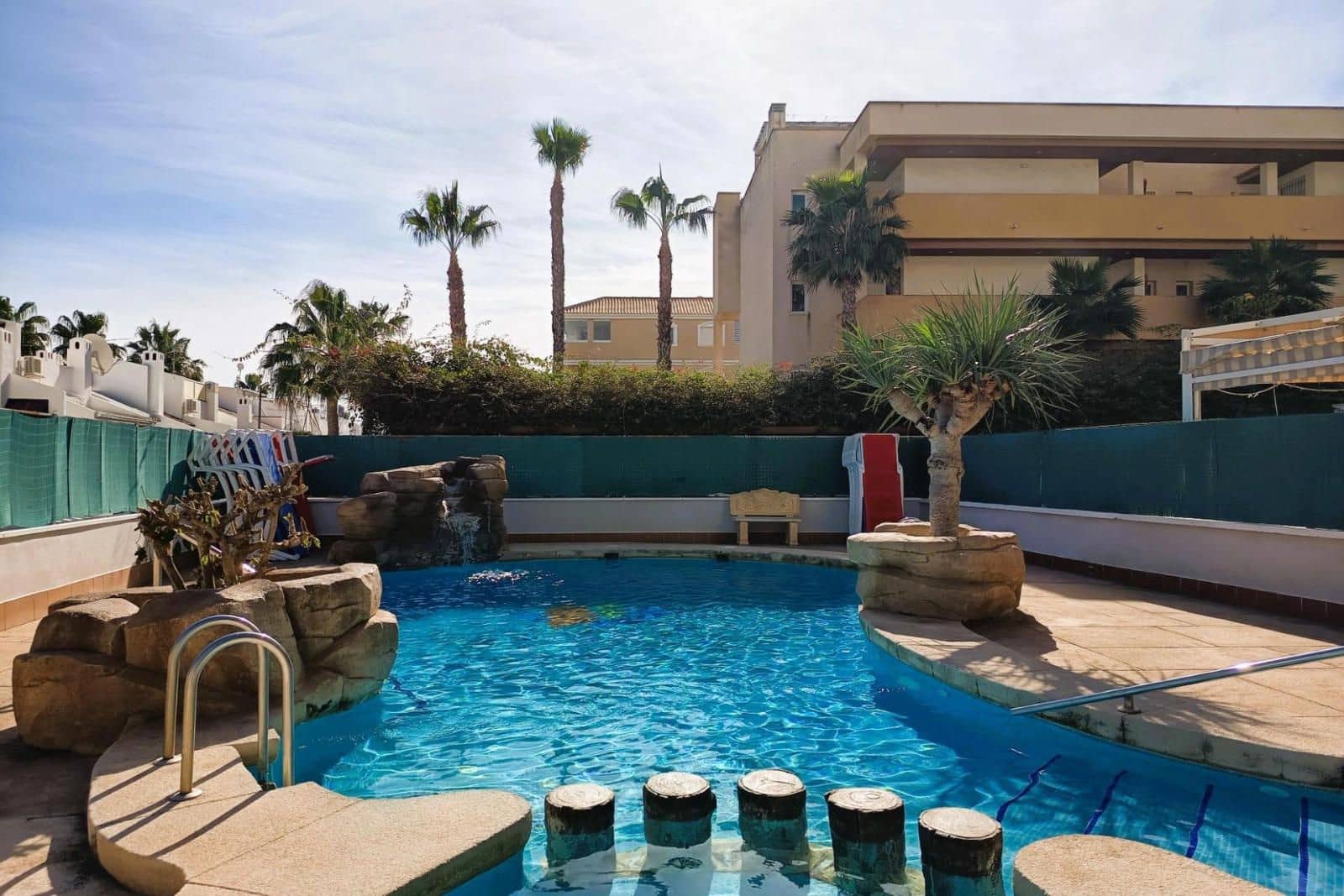 2 makuuhuone Kattohuoneisto myytävänä paikassa Cabo Roig mukana uima-altaan 
autotalli - 219 000 € (Ref: 9726895)