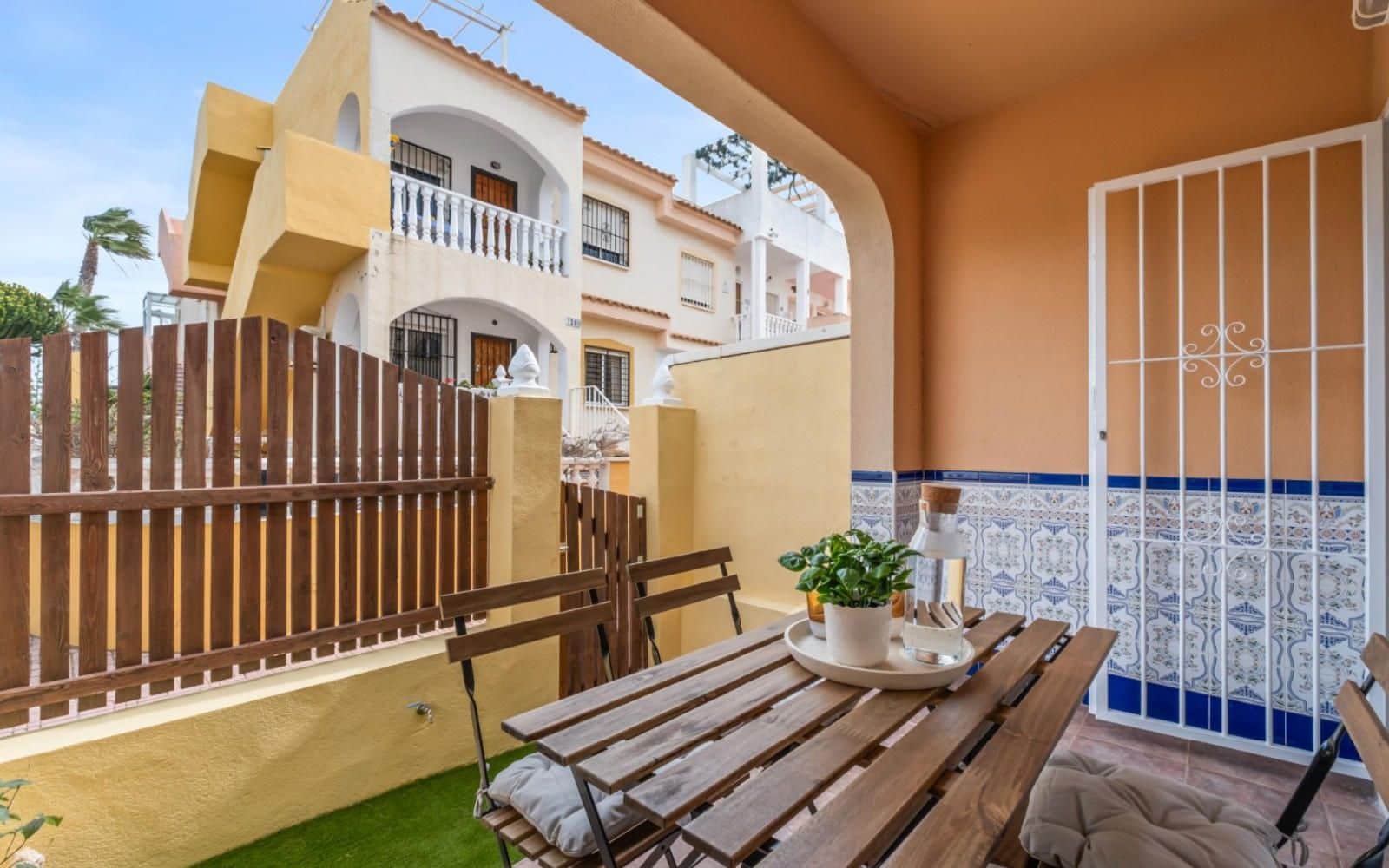 2 chambre Maison de Ville à vendre à La Florida avec piscine - 205 000 € (Ref: 9726896)