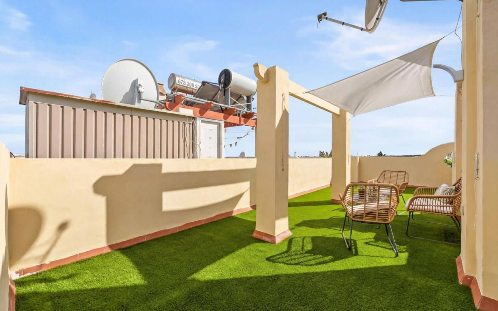 2 chambre Maison de Ville à vendre à La Florida avec piscine - 205 000 € (Ref: 9726896)