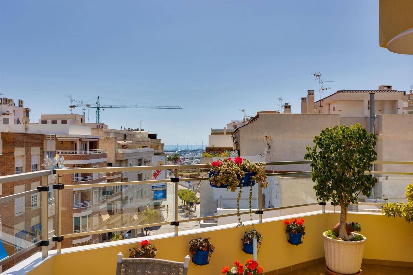 2 sovrum Takvåning till salu i Torrevieja - 215 000 € (Ref: 9737233)