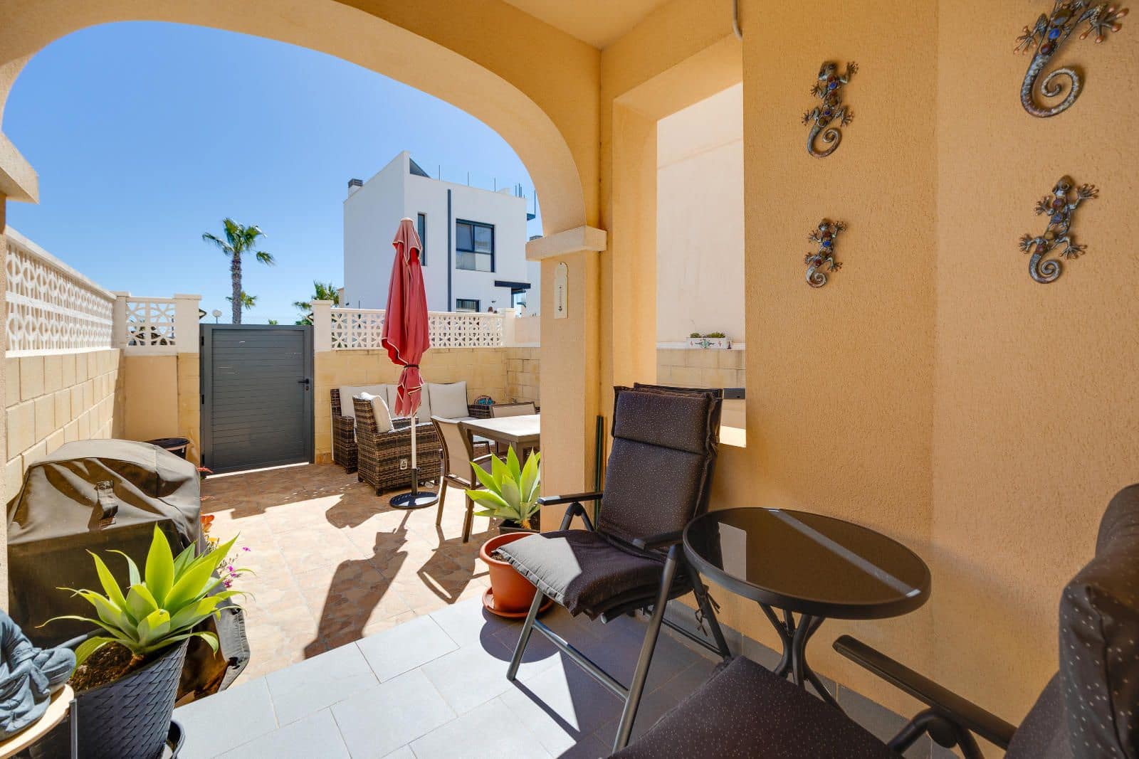 3 bedroom Villa for sale in Los Altos with pool - € 184,969 (Ref: 9740233)