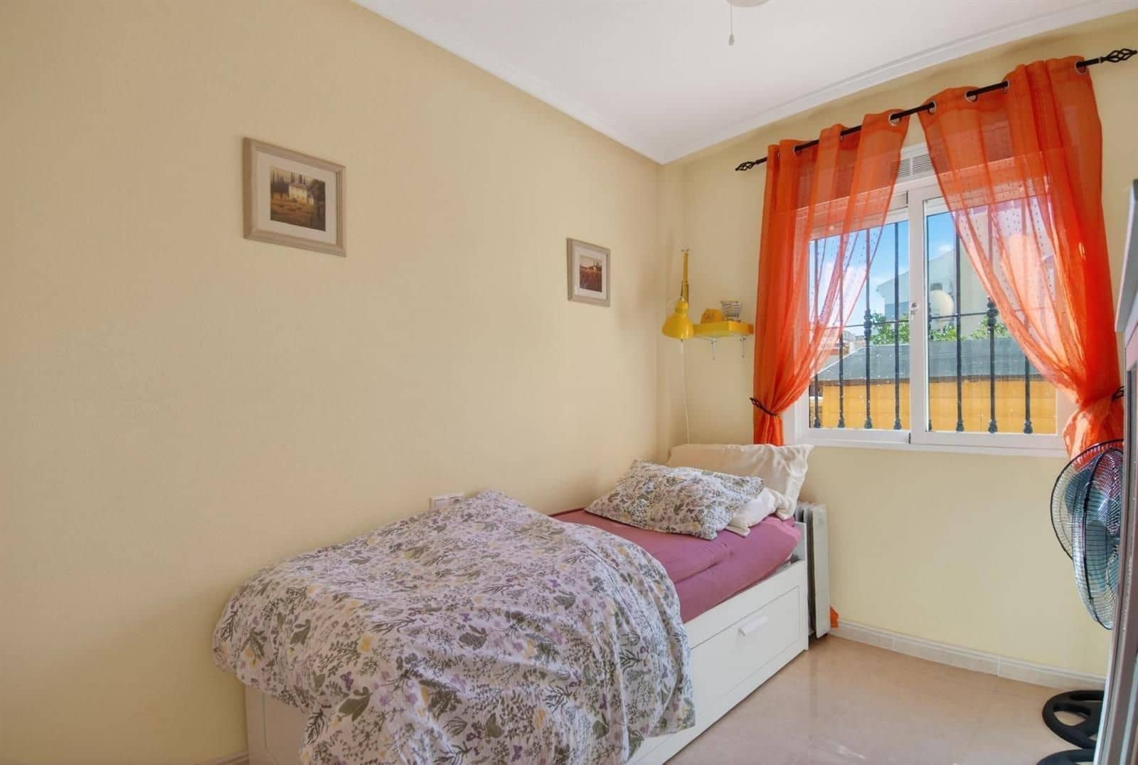 3 soverom Hus til salgs i Torrevieja med svømmebasseng garasje - € 219 000 (Ref: 9748260)