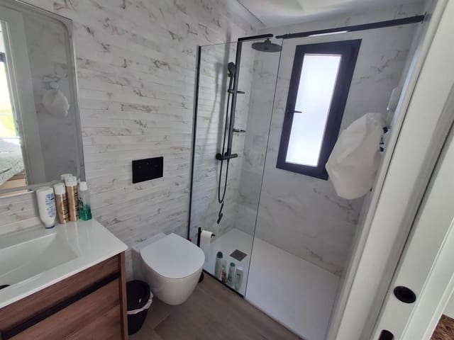 3 makuuhuone Huvila myytävänä paikassa Punta Prima, Orihuela mukana uima-altaan 
autotalli - 479 000 € (Ref: 9759499)