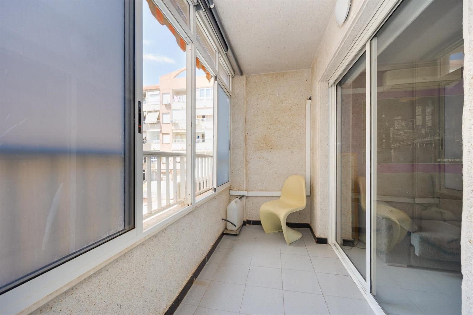 1 slaapkamer Flat te koop in Torrevieja met zwembad - € 99.990 (Ref: 9771788)
