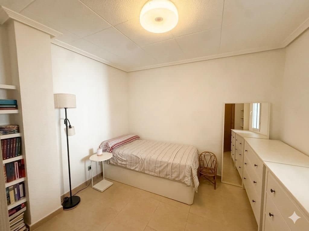 3 sovrum Lägenhet till salu i Torrevieja - 145 000 € (Ref: 9771904)