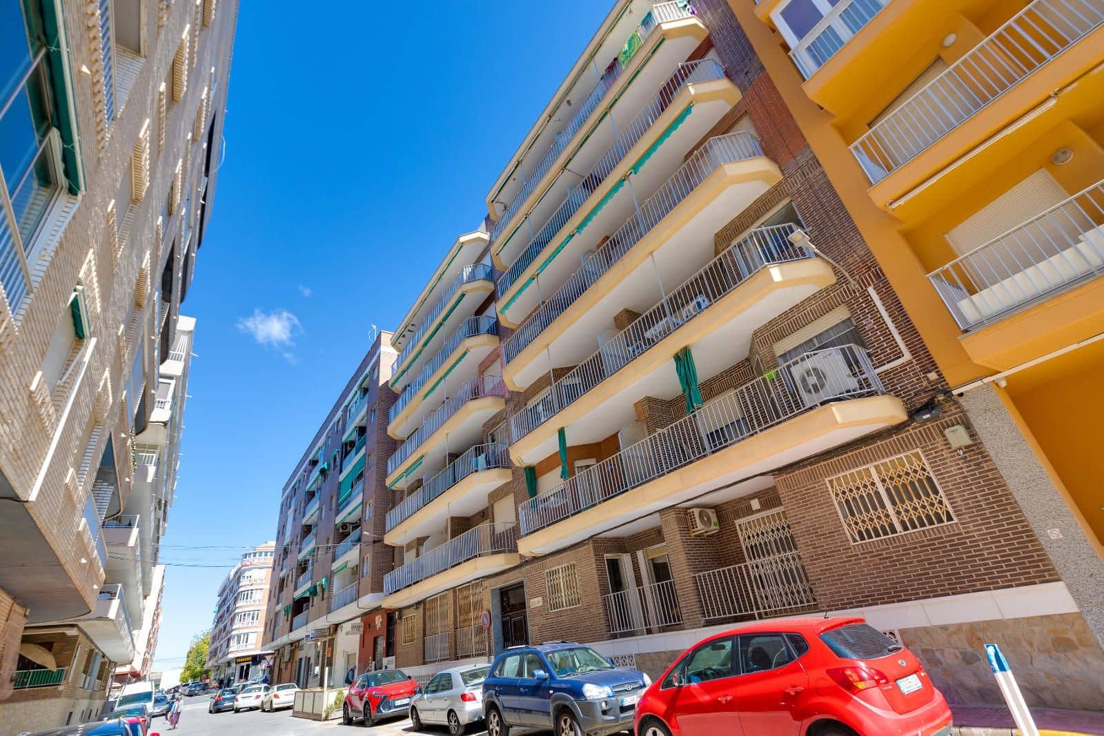 2 sypialnia Mieszkanie na sprzedaż w Torrevieja - 229 969 € (Ref: 9774330)