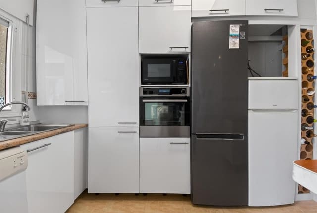 3 soveværelse Villa til salg i Atalaya Park, Benijófar med swimmingpool garage - € 329.000 (Ref: 9776834)