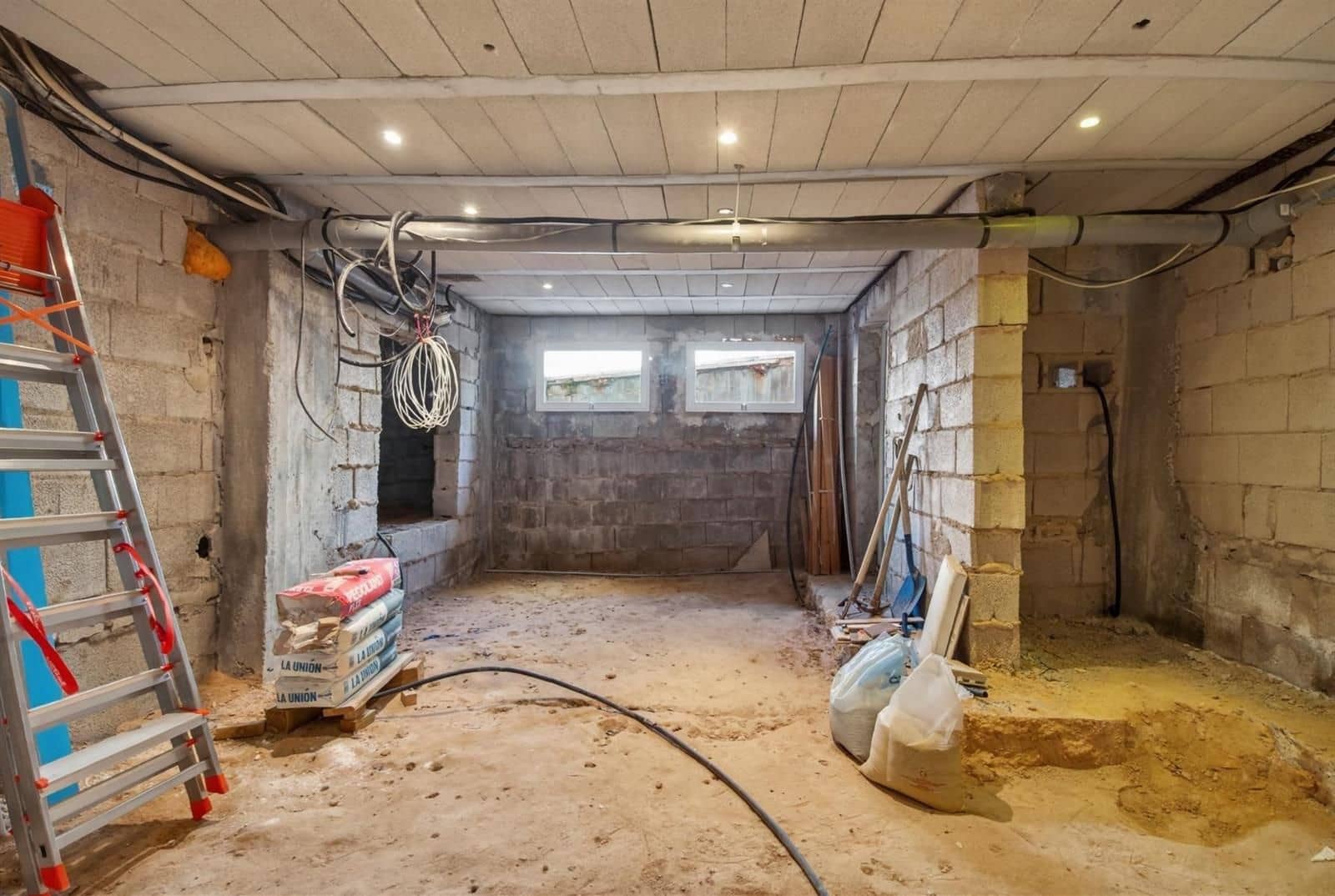 3 bedroom Villa for sale in Benijofar with pool garage - € 329,000 (Ref: 9776834)