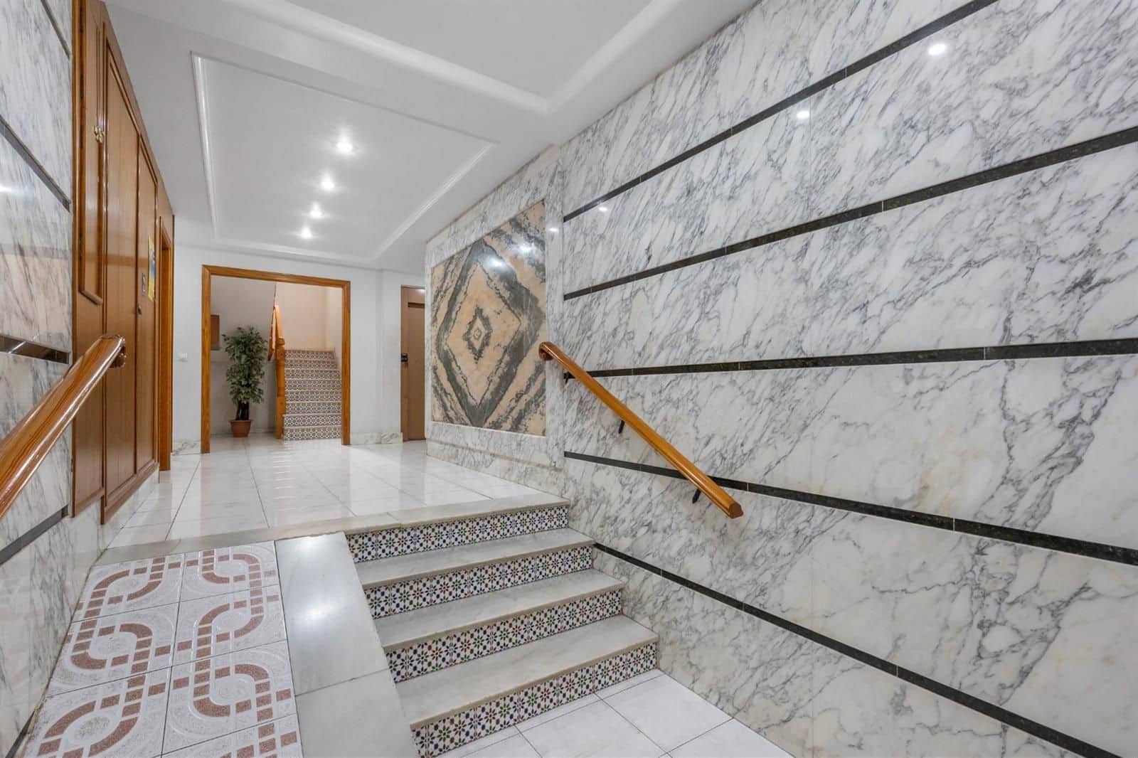 3 chambre Penthouse à vendre à Torrevieja - 187 000 € (Ref: 9781277)