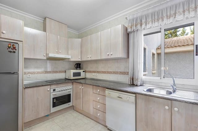 5 quarto Moradia para venda em Pueblo Bravo, Rojales com piscina garagem - 599 000 € (Ref: 9782002)