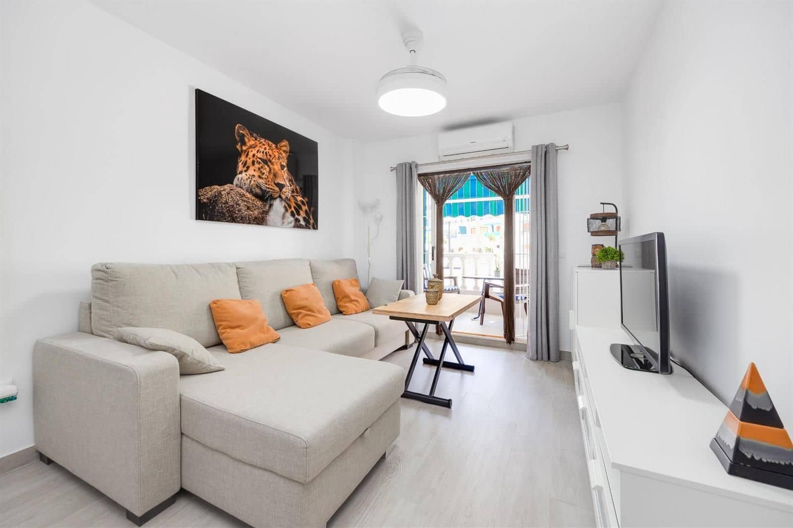 1 soverom Leilighet til salgs i La Mata med svømmebasseng garasje - € 188 000 (Ref: 9782004)