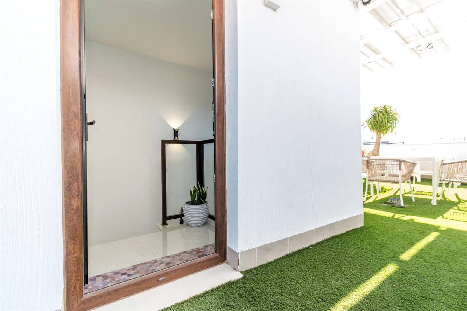 3 makuuhuone Omakotitalo myytävänä paikassa San Javier mukana uima-altaan 
autotalli - 385 000 € (Ref: 9786943)