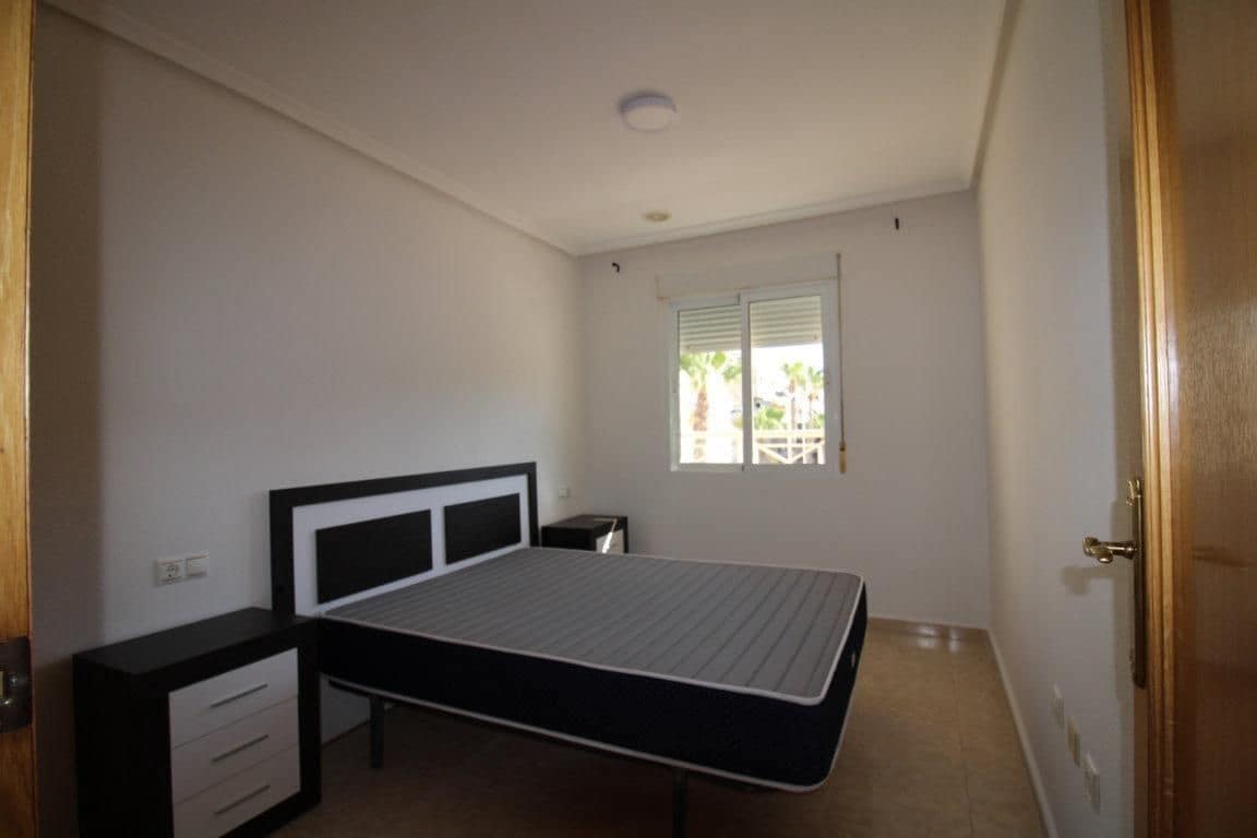 2 slaapkamer Flat te koop in Torrevieja - € 168.000 (Ref: 9786944)