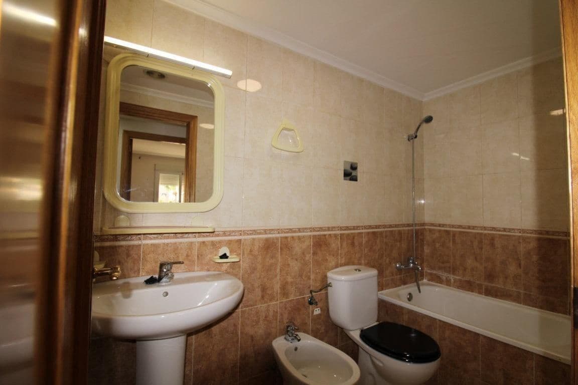 2 slaapkamer Flat te koop in Torrevieja - € 168.000 (Ref: 9786944)