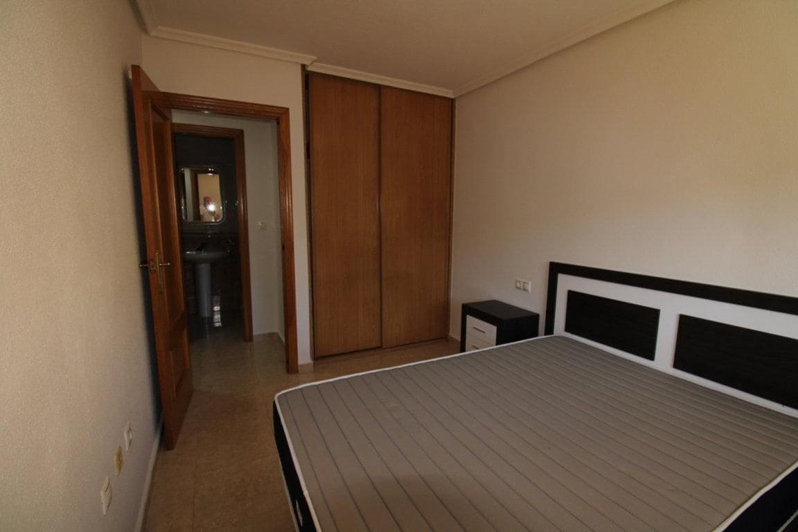 2 slaapkamer Flat te koop in Torrevieja - € 168.000 (Ref: 9786944)