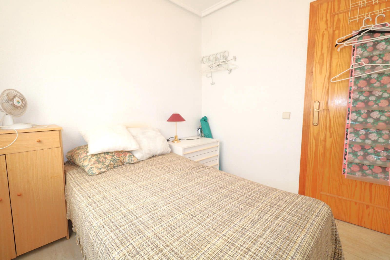 2 Zimmer Wohnung zu verkaufen in Torrevieja mit Pool - 136.300 € (Ref: 9789485)