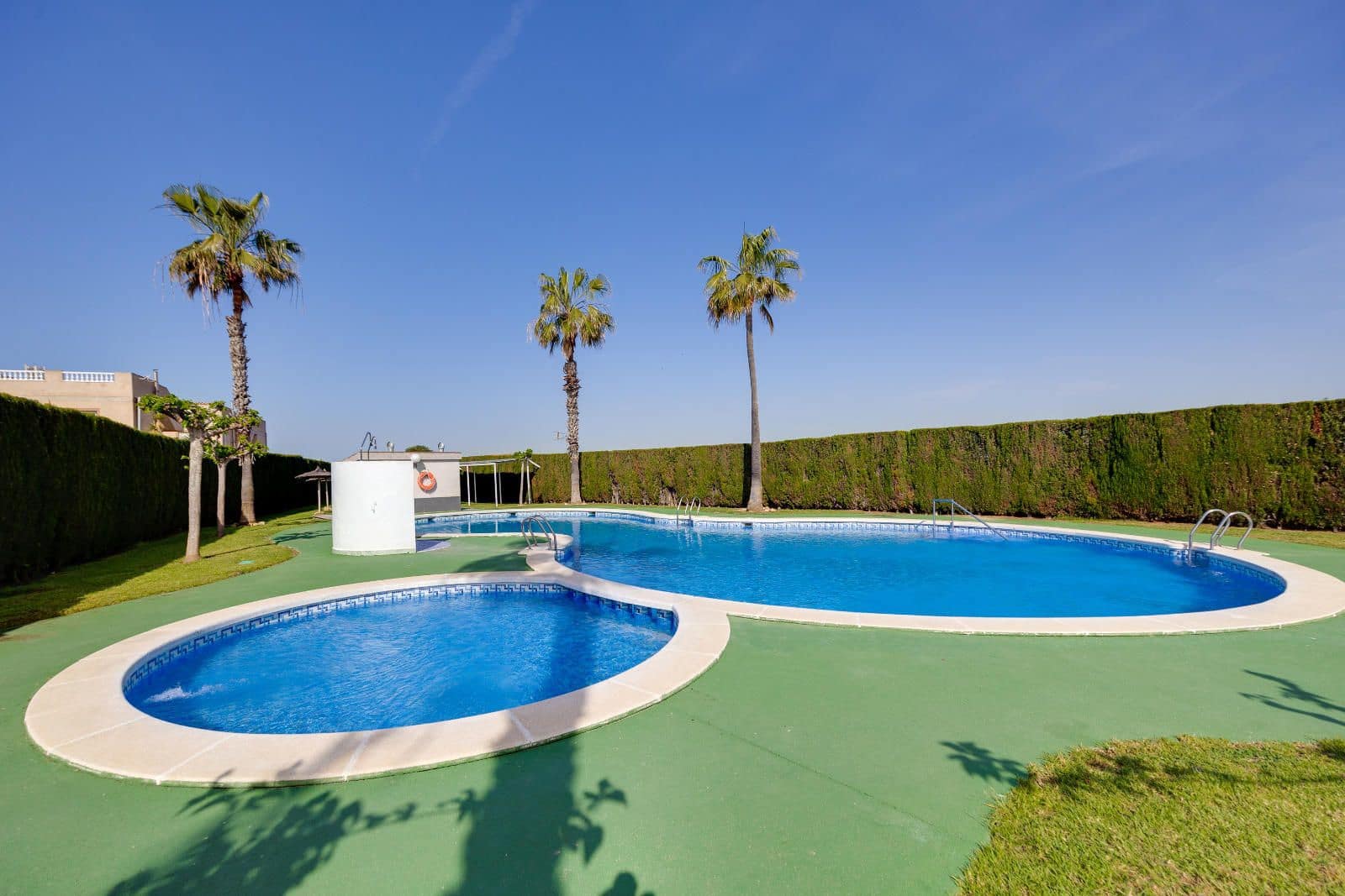 2 Zimmer Villa zu verkaufen in San Luis mit Pool - 149.969 € (Ref: 9795410)