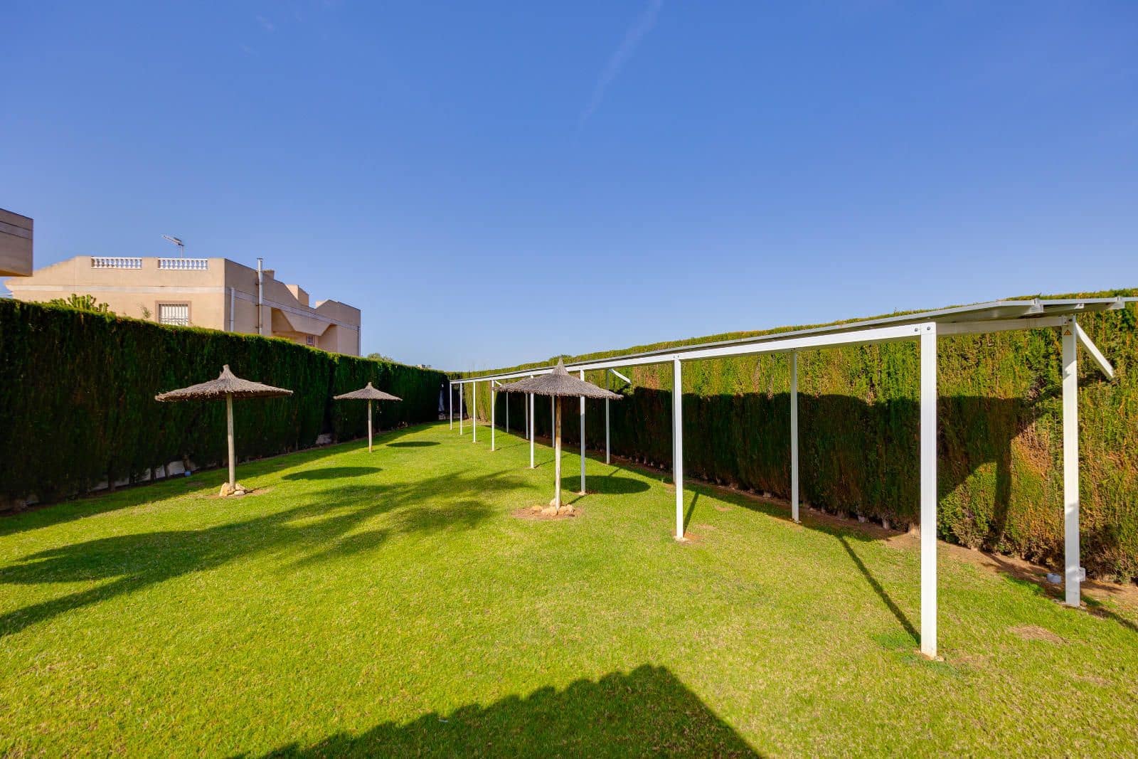 2 Zimmer Villa zu verkaufen in San Luis mit Pool - 149.969 € (Ref: 9795410)