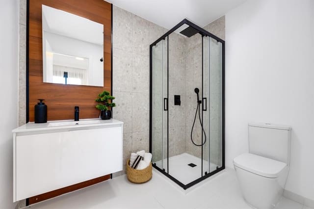 3 chambre Appartement à vendre à San Miguel de Salinas avec piscine garage - 299 000 € (Ref: 9798065)