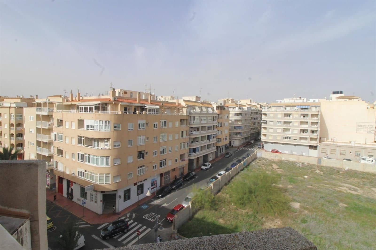 1 camera da letto Attico in vendita in Torrevieja con piscina - 115.000 € (Rif: 9798068)