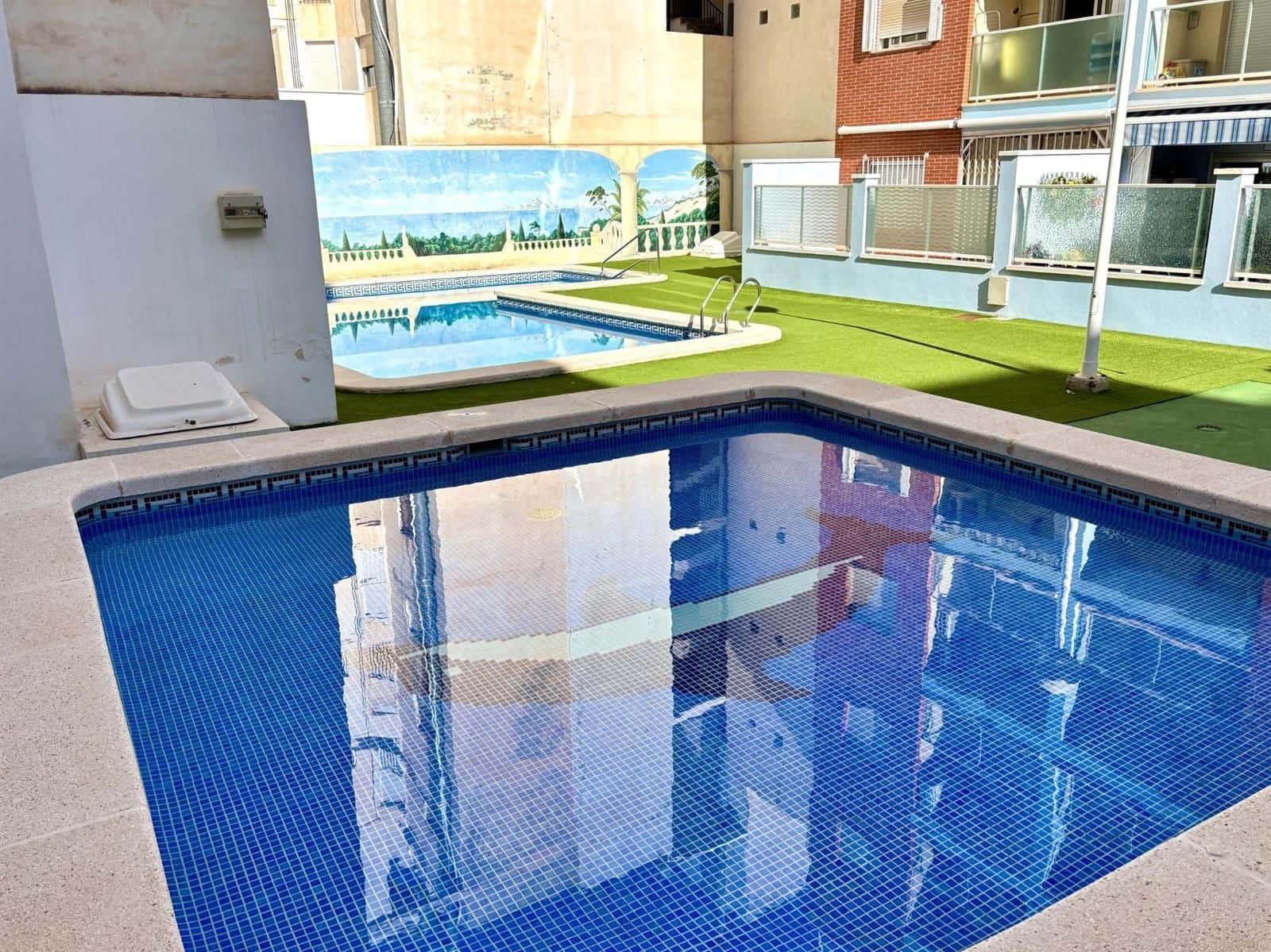 2 quarto Apartamento para venda em Torrevieja com piscina - 159 000 € (Ref: 9798069)