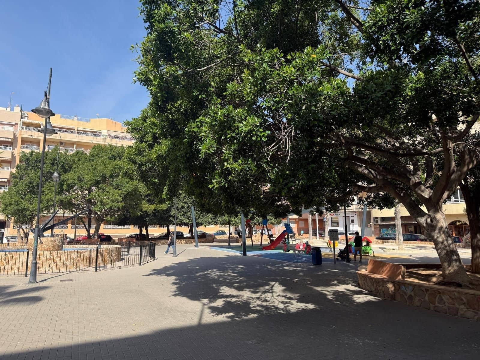 2 quarto Apartamento para venda em Torrevieja com piscina - 159 000 € (Ref: 9798069)