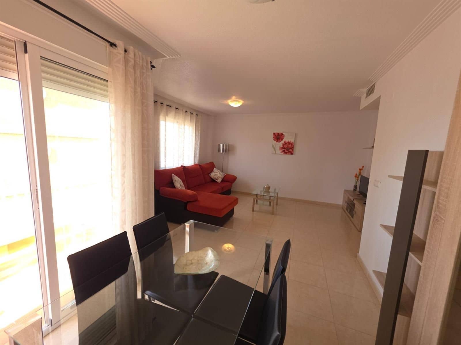 2 makuuhuone Asunto myytävänä paikassa Torrevieja mukana 
autotalli - 150 000 € (Ref: 9798070)