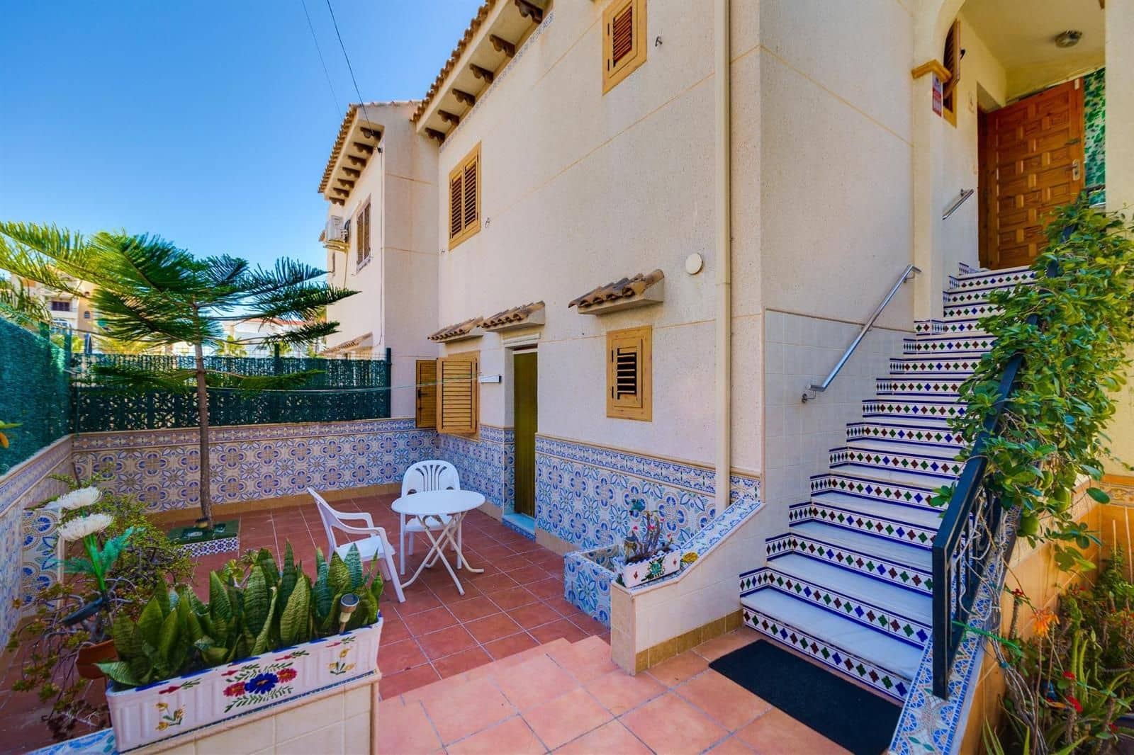 4 sypialnia Willa na sprzedaż w La Mata z basenem garażem - 365 000 € (Ref: 9798073)