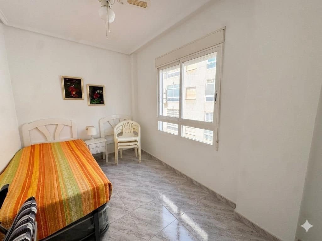 2 quarto Apartamento para venda em Torrevieja - 139 900 € (Ref: 9798074)