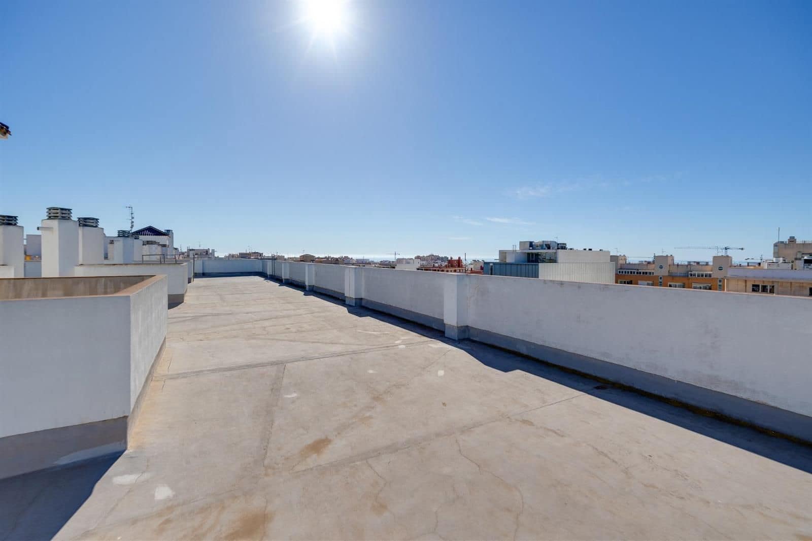 2 quarto Apartamento para venda em Torrevieja com piscina - 140 000 € (Ref: 9798075)