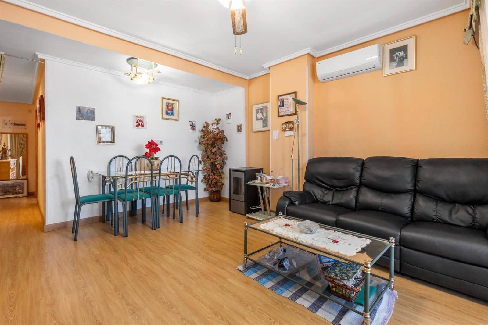 3 soverom Penthouse til salgs i Torrevieja med garasje - € 181 000 (Ref: 9802736)