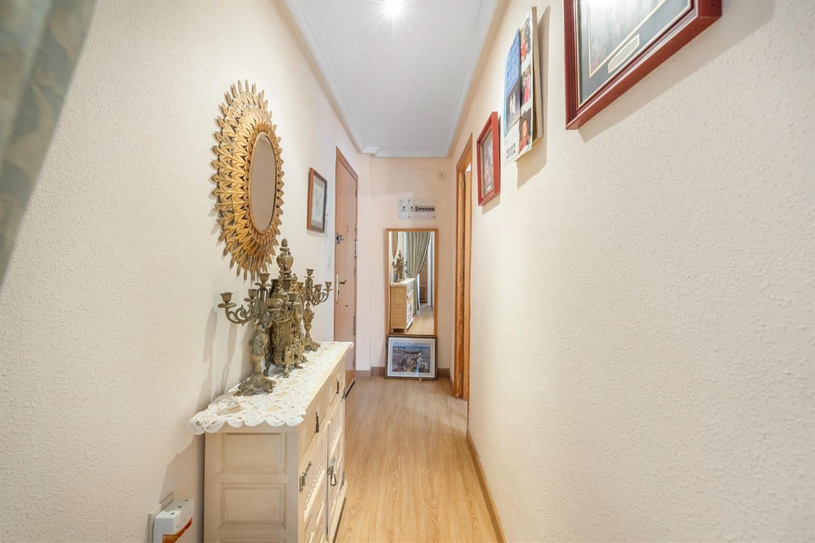 3 soverom Penthouse til salgs i Torrevieja med garasje - € 181 000 (Ref: 9802736)