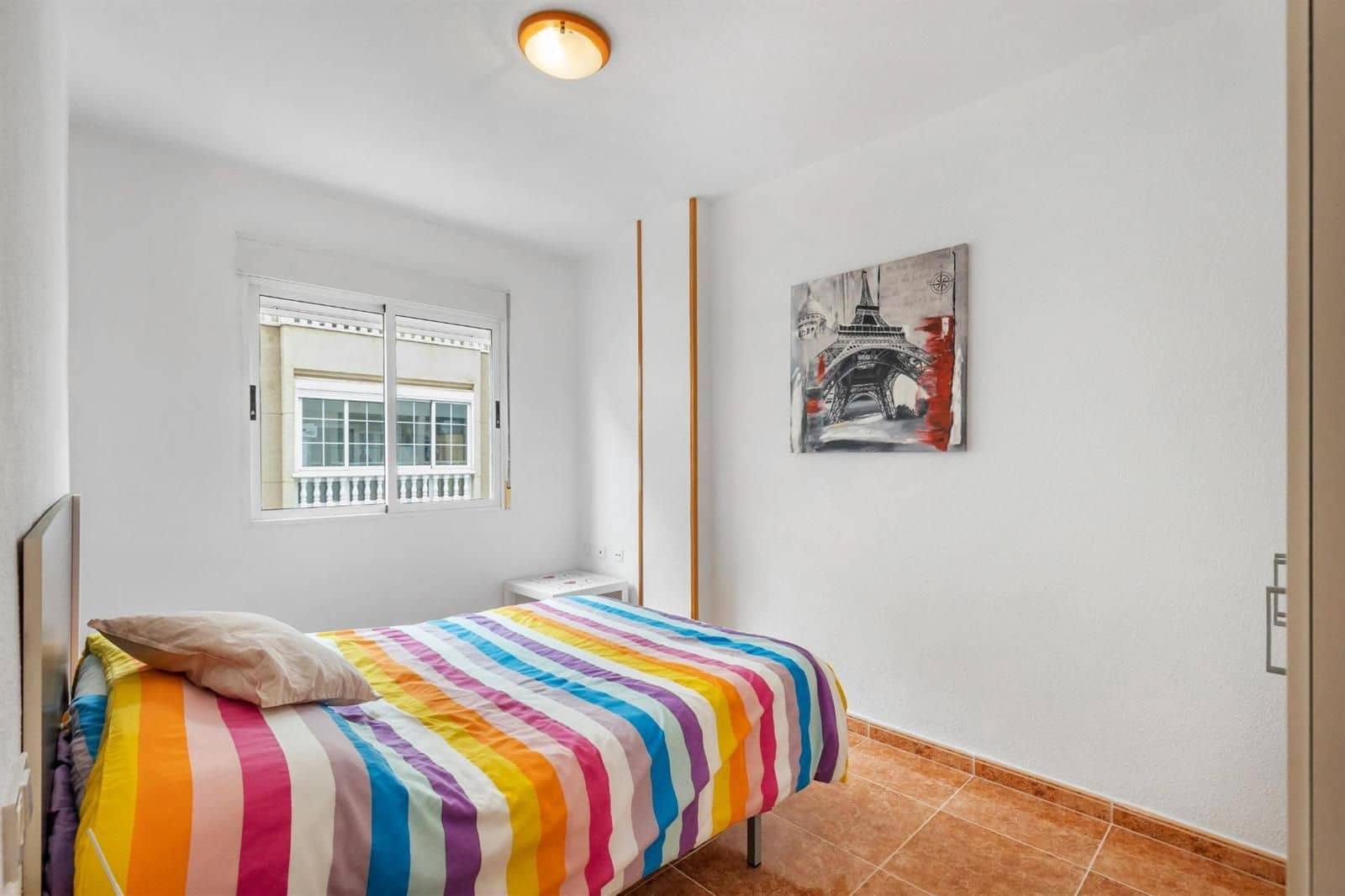 Piso de 2 habitaciones en Torrevieja en venta - 117.500 € (Ref: 9802737)