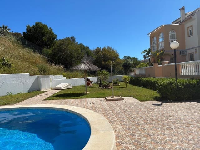 4 sovrum Villa till salu i La Mata, Torrevieja med pool garage - 275 000 € (Ref: 9807345)