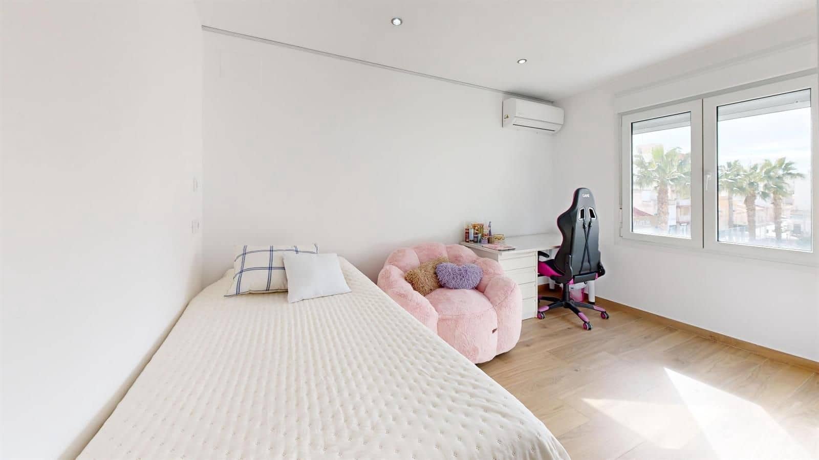 3 sovrum Lägenhet till salu i Torrevieja - 204 000 € (Ref: 9815172)