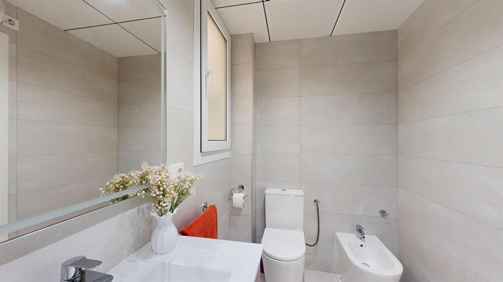 3 sovrum Lägenhet till salu i Torrevieja - 204 000 € (Ref: 9815172)