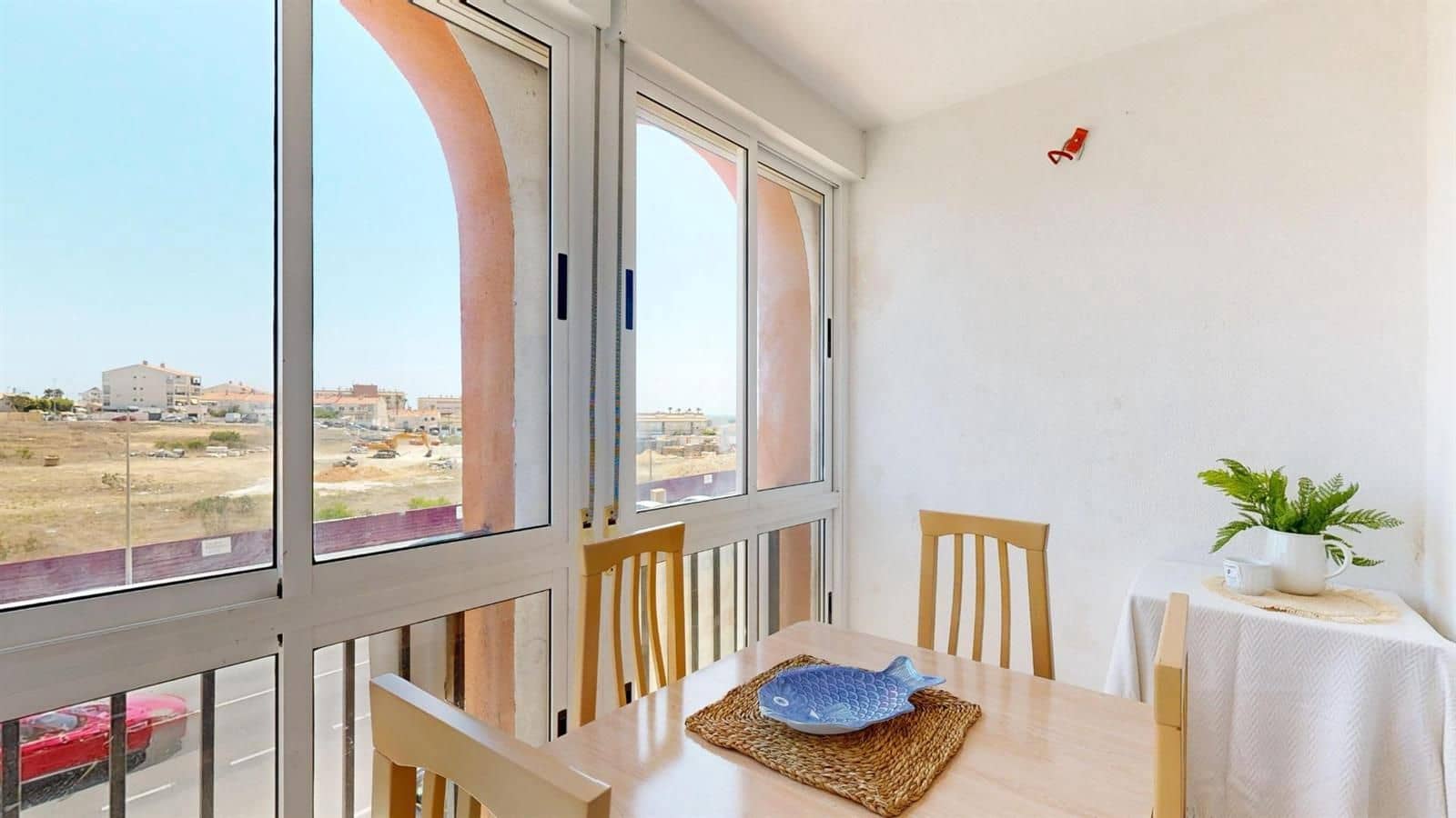 2 slaapkamer Flat te koop in Torrevieja met zwembad - € 149.900 (Ref: 9815175)