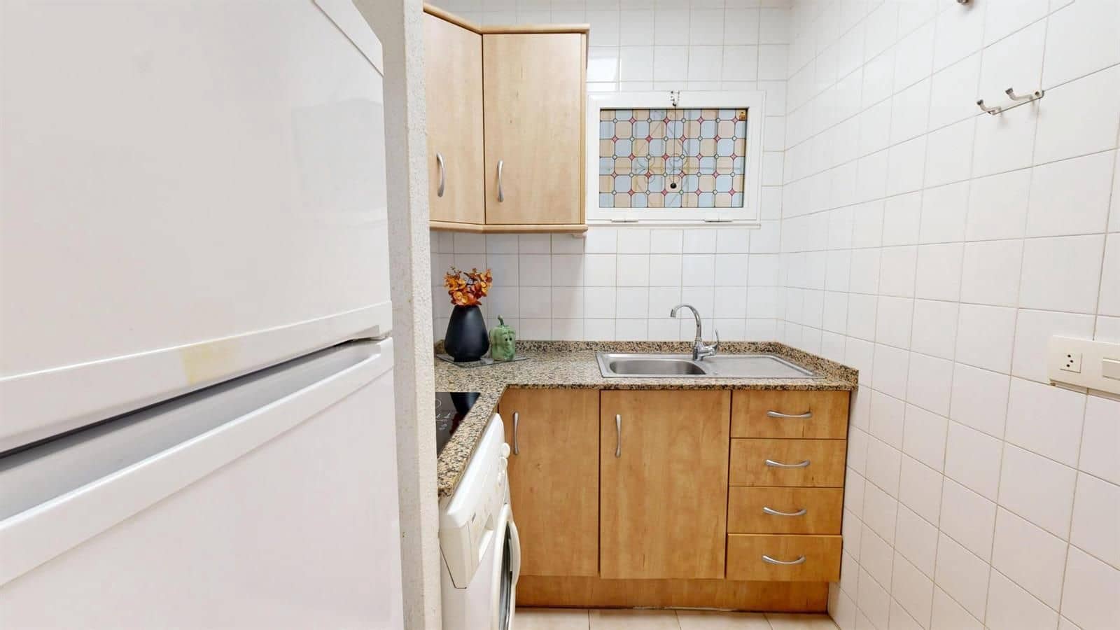 2 slaapkamer Flat te koop in Torrevieja met zwembad - € 149.900 (Ref: 9815175)