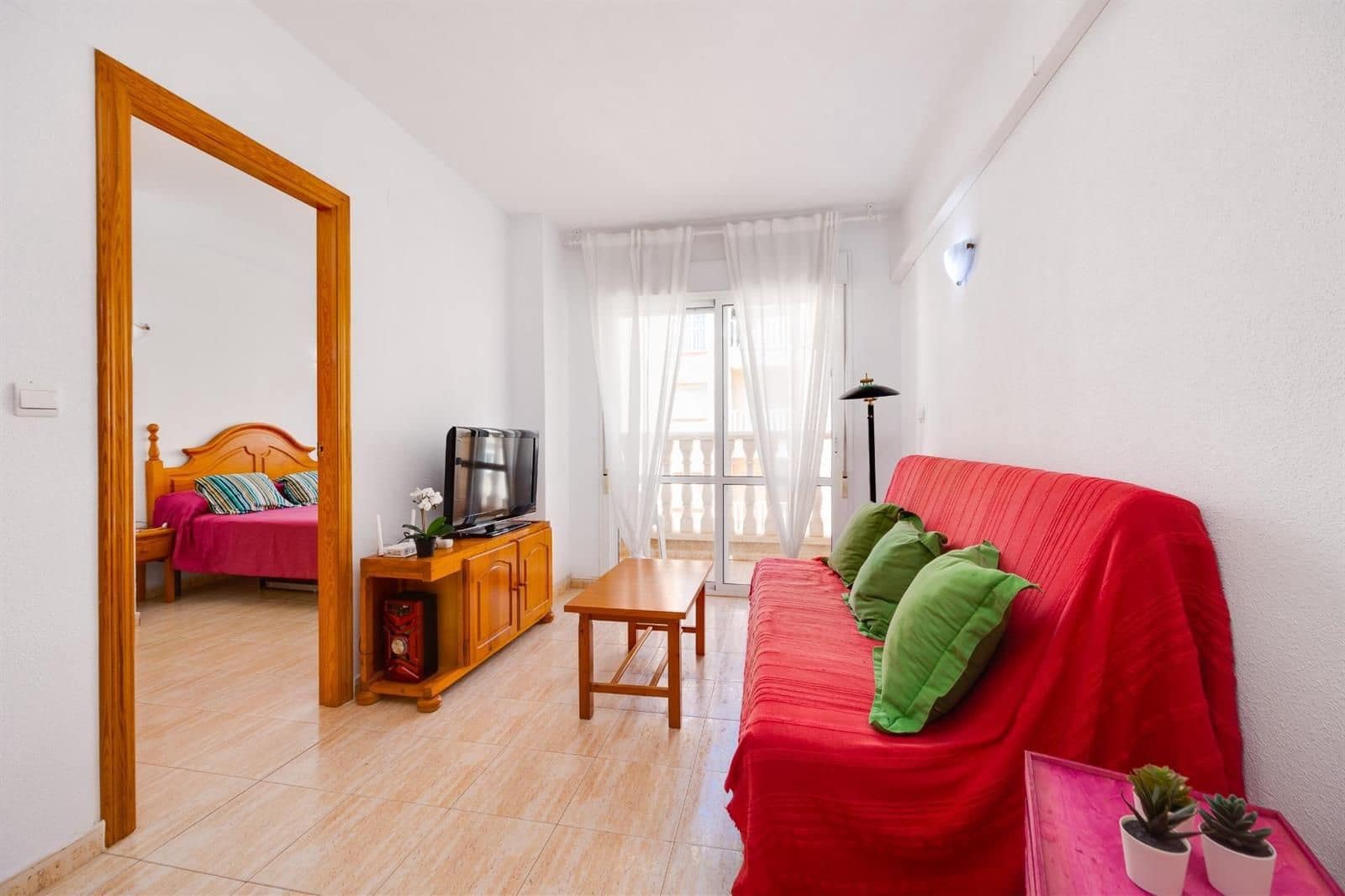 2 quarto Apartamento para venda em Torrevieja com piscina - 145 900 € (Ref: 9815177)