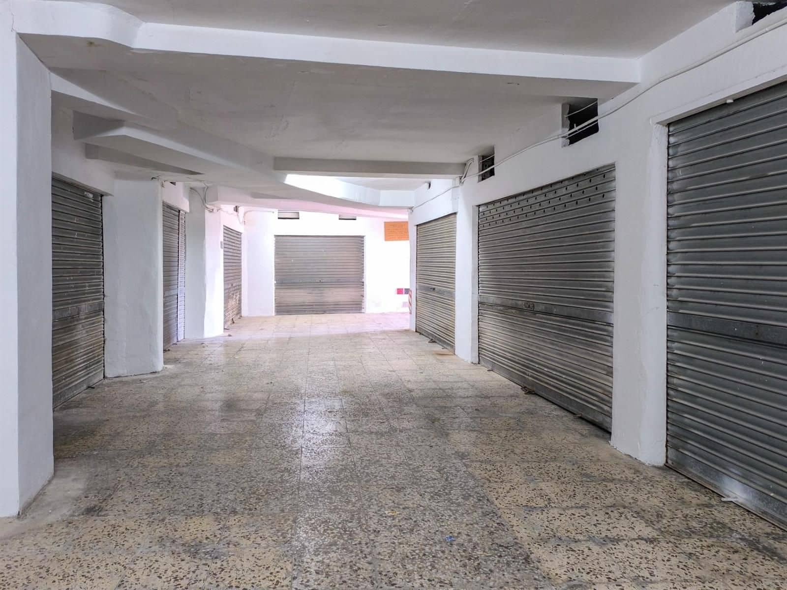 3 bedroom Flat for sale in Torrevieja with garage - € 260,000 (Ref: 9821625)