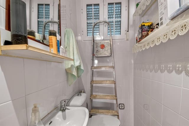 3 sovrum Villa till salu i Los Altos med pool garage - 215 000 € (Ref: 9821626)