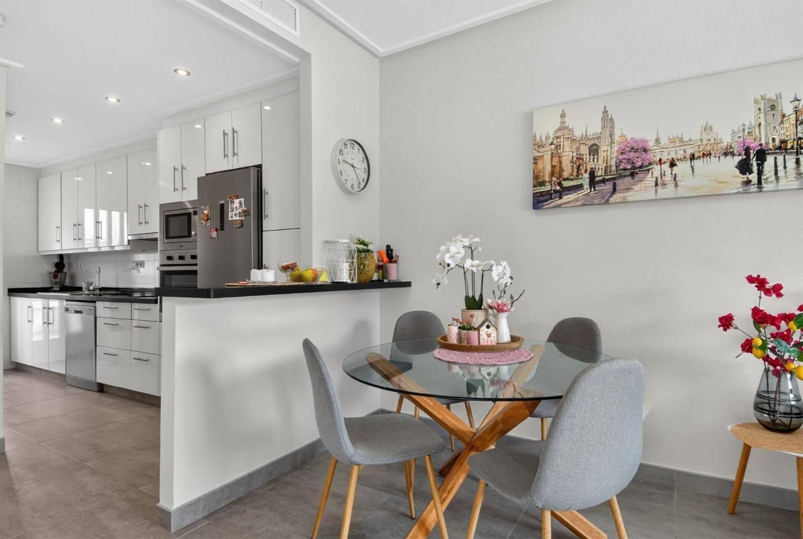 Casa de 3 habitaciones en Torrevieja en venta con piscina garaje - 349.000 € (Ref: 9821627)