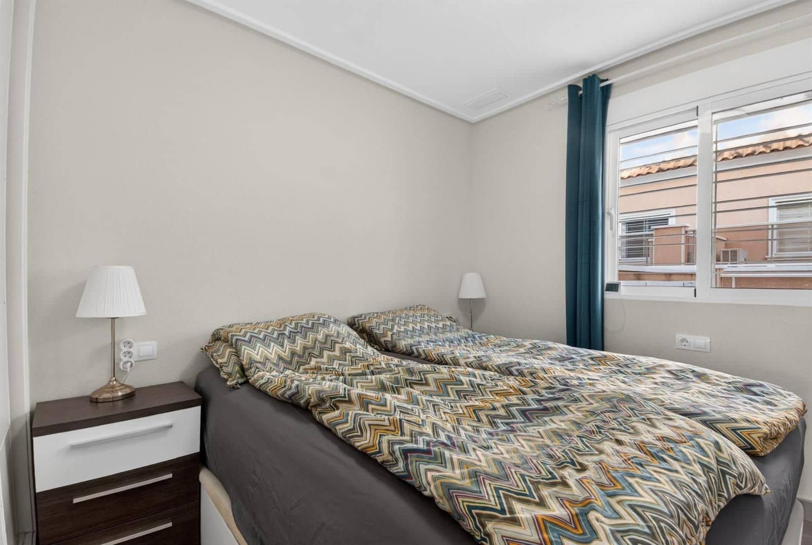 Casa de 3 habitaciones en Torrevieja en venta con piscina garaje - 349.000 € (Ref: 9821627)